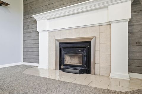 Tiny photo for 6040 E Walnut Street, Westerville, OH 43081 (MLS # 226014314)