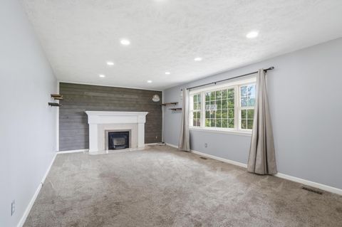 Tiny photo for 6040 E Walnut Street, Westerville, OH 43081 (MLS # 226014314)