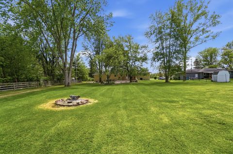 Tiny photo for 6040 E Walnut Street, Westerville, OH 43081 (MLS # 226014314)