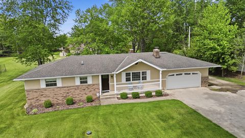 Tiny photo for 6040 E Walnut Street, Westerville, OH 43081 (MLS # 226014314)