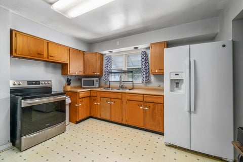 Tiny photo for 105 S Allen Street, Williamsport, OH 43164 (MLS # 226039257)