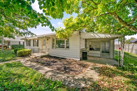 Tiny photo for 105 S Allen Street, Williamsport, OH 43164 (MLS # 226039257)