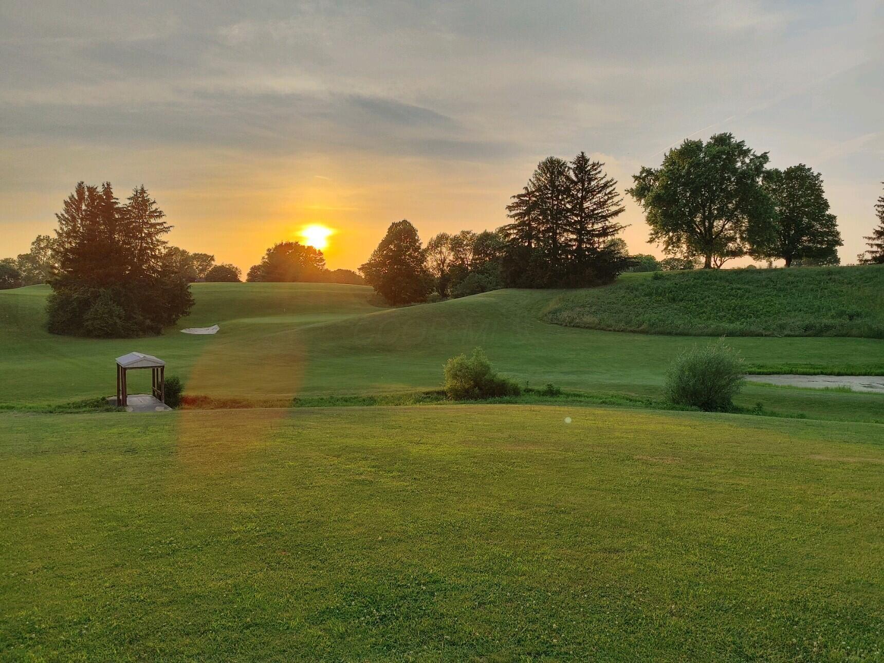 190 Coonpath Road, Lancaster, Ohio image 1