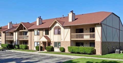 Photo of 2217 Hedgerow Road 2217G #2217G, Columbus, OH 43220 (MLS # 226030160)