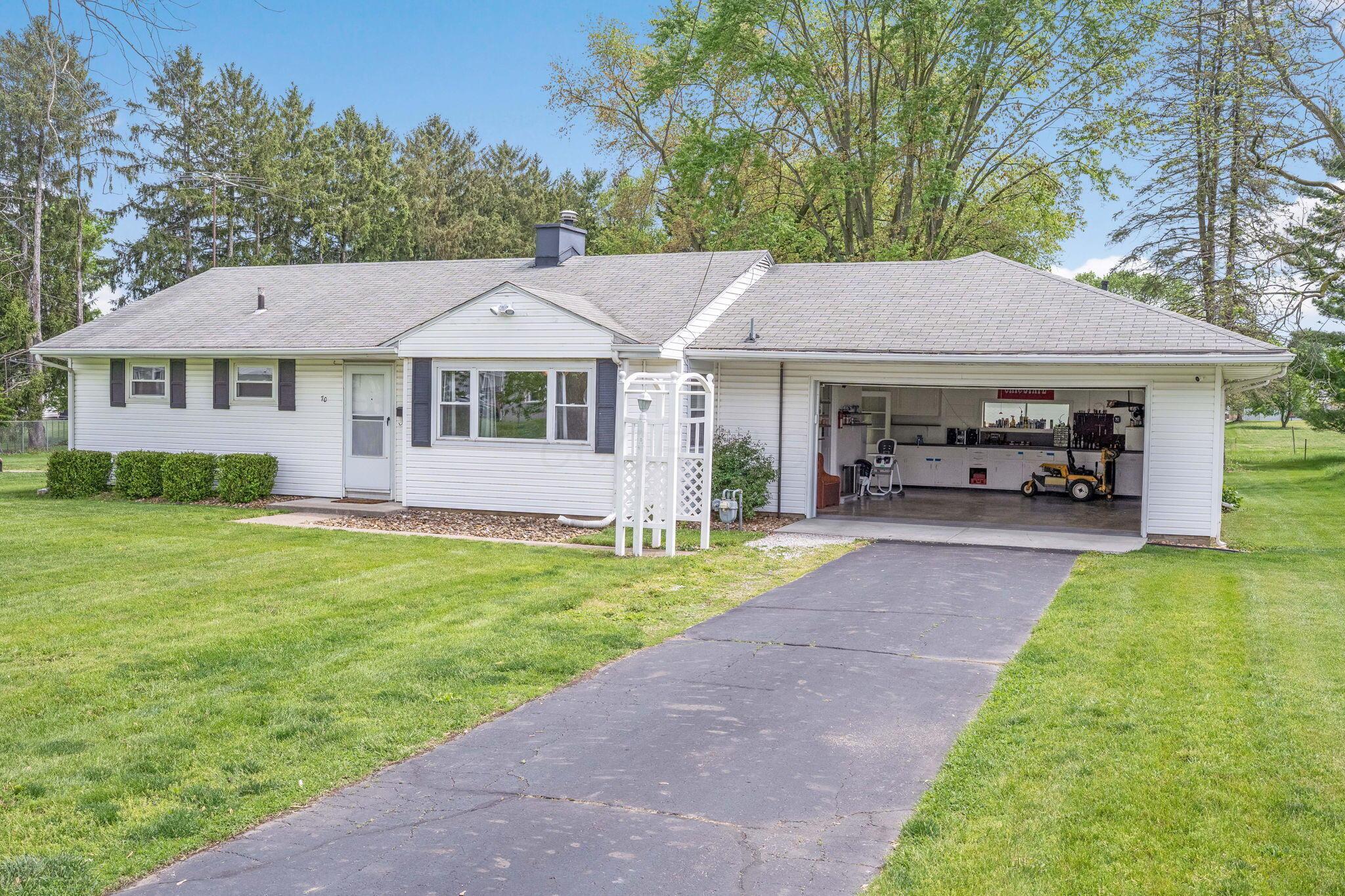 70 N 40th Street, Newark, Ohio image 4
