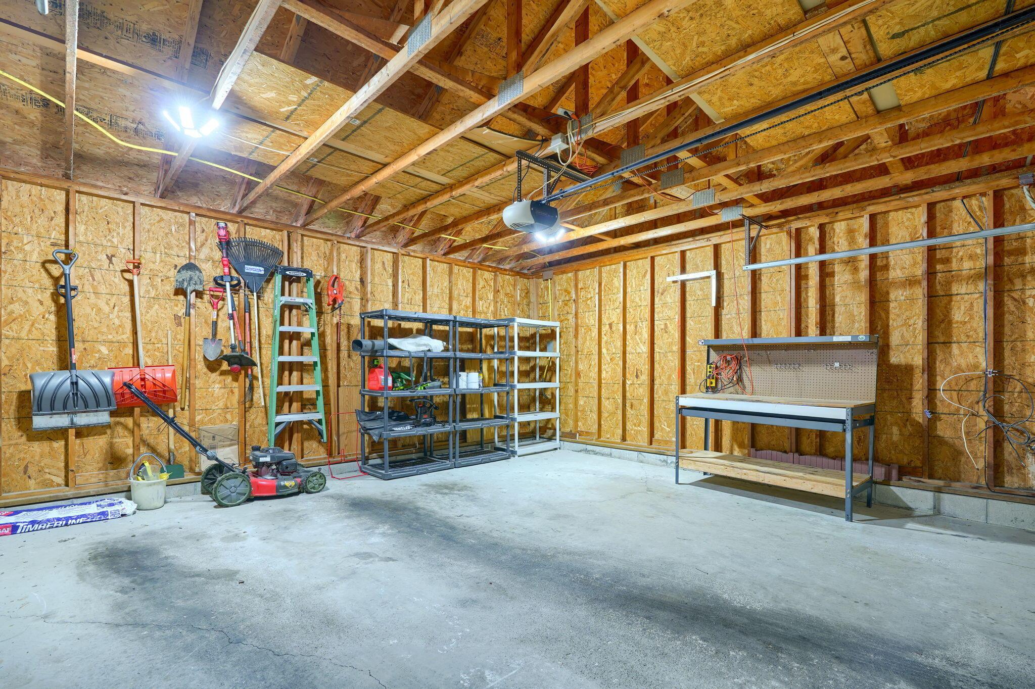 2456 Bloxom Street, Grove City, Ohio image 31