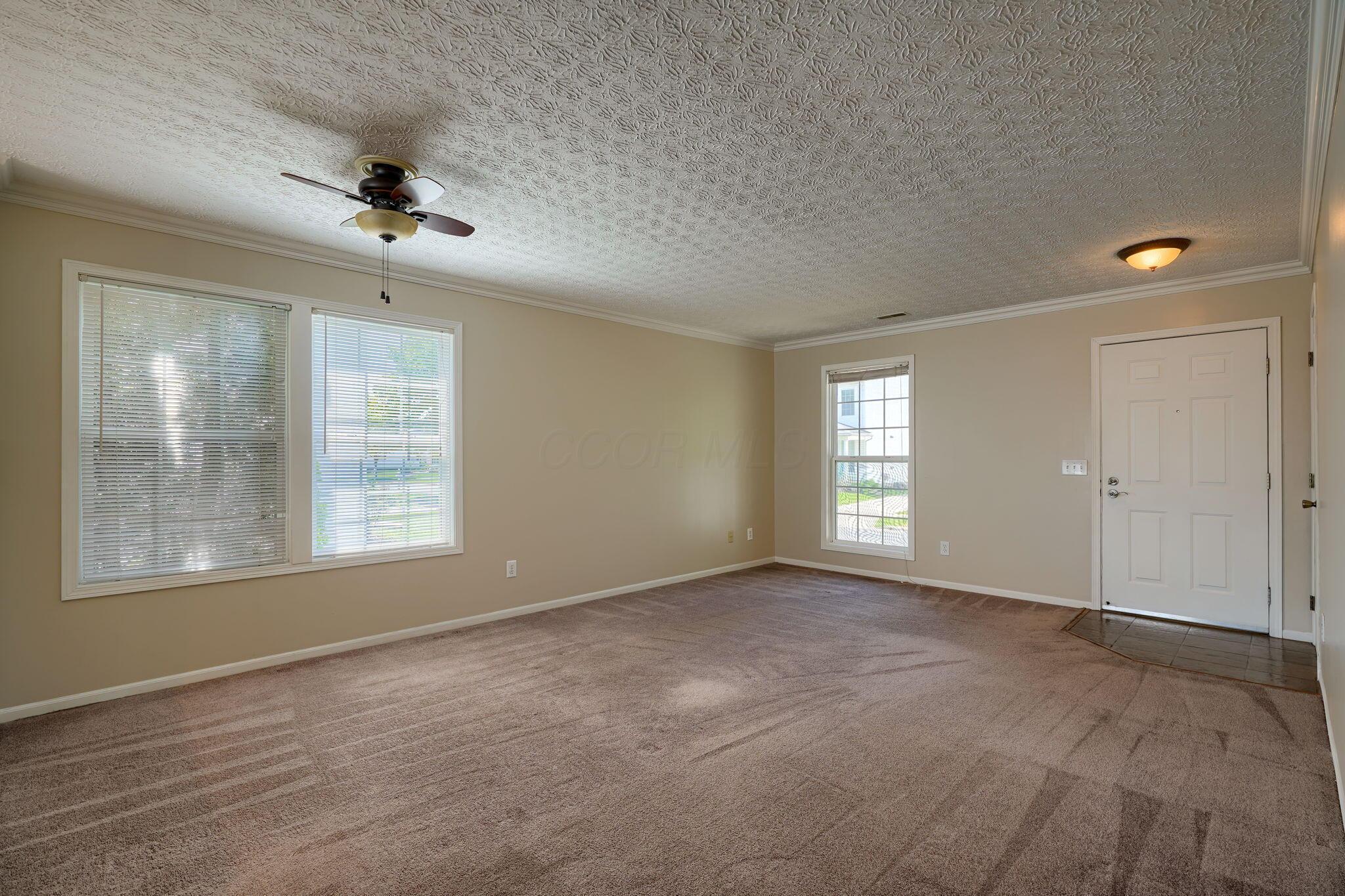 2456 Bloxom Street, Grove City, Ohio image 11