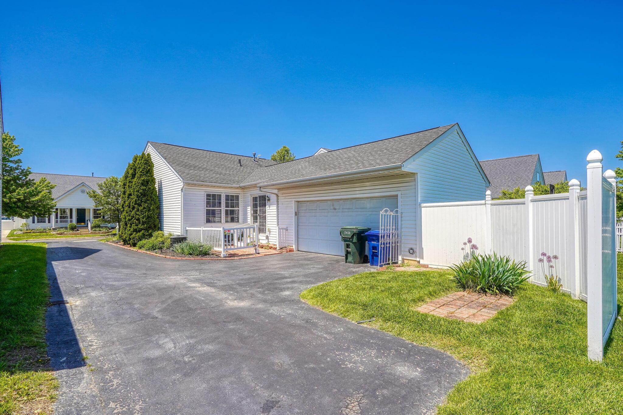 2456 Bloxom Street, Grove City, Ohio image 35