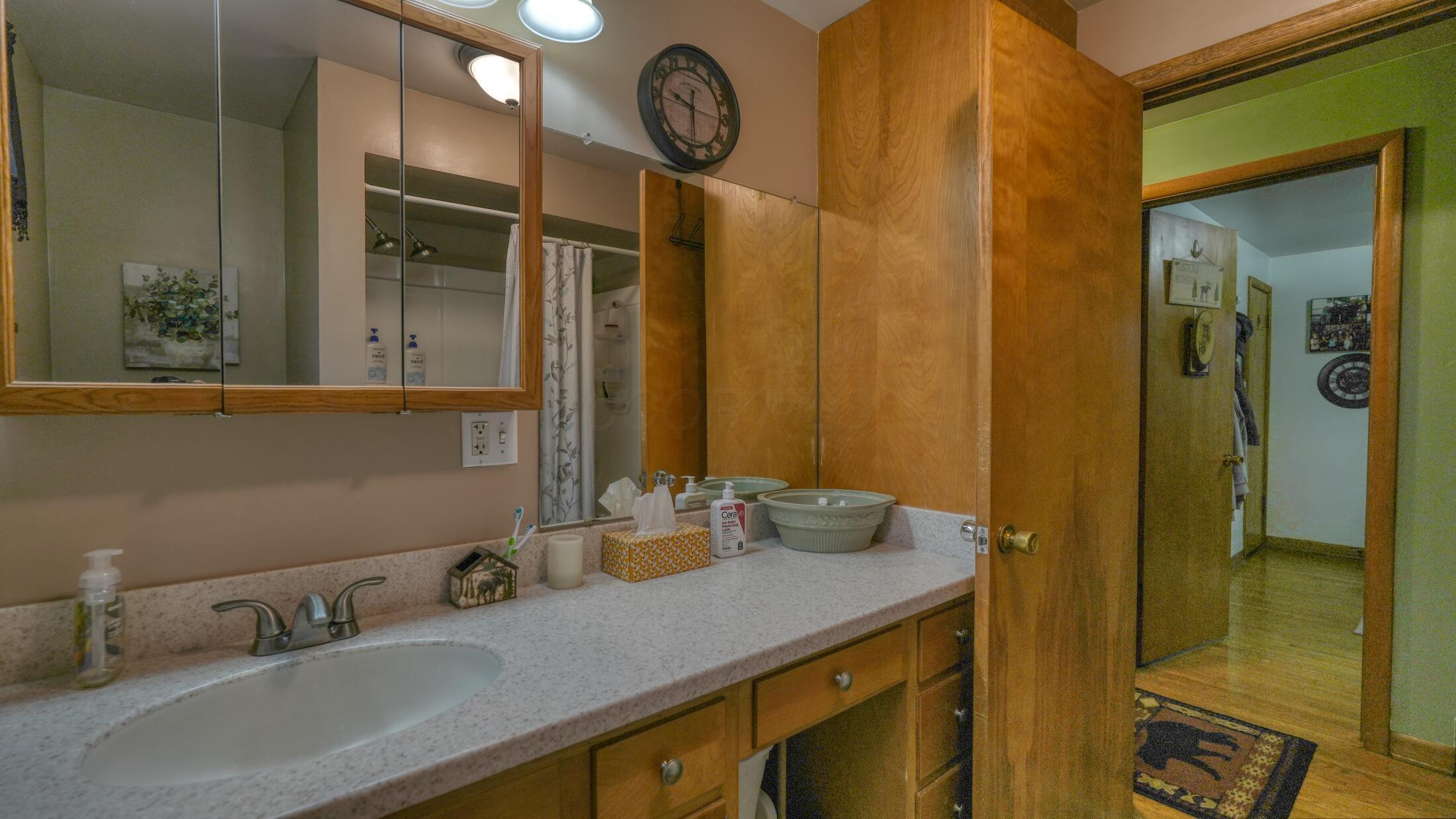 1336 S 13th Street, Coshocton, Ohio image 17