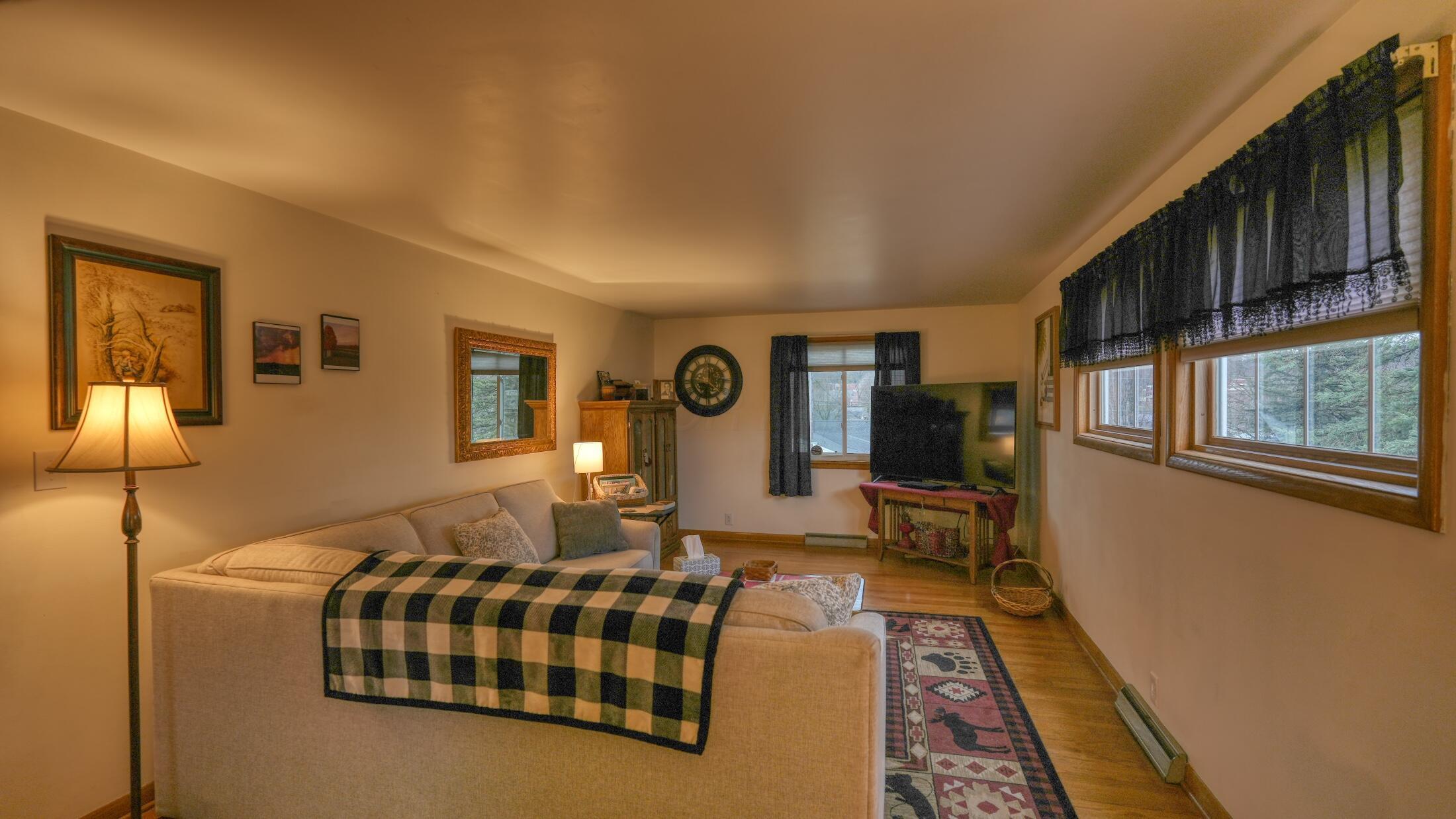 1336 S 13th Street, Coshocton, Ohio image 3