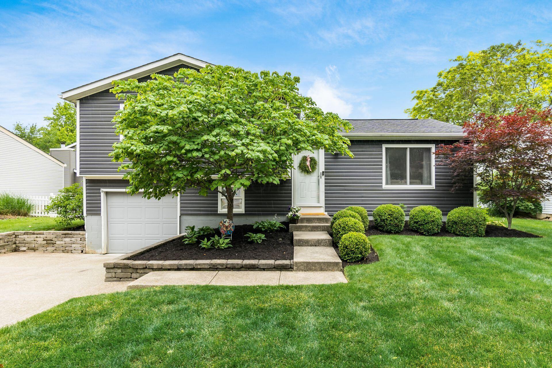 366 Saint Thomas Drive, Westerville, Ohio image 2