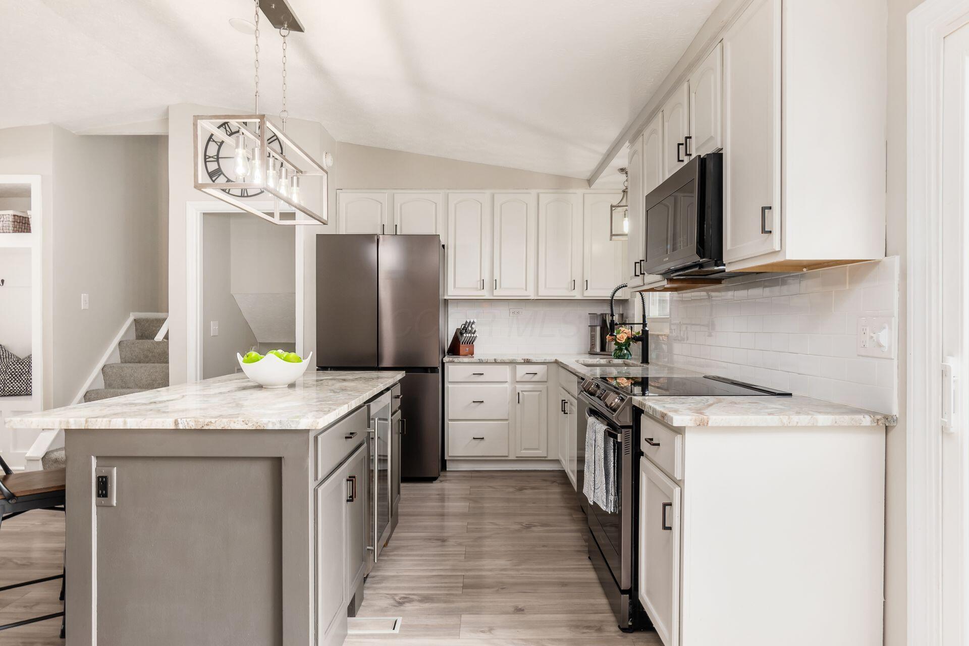 366 Saint Thomas Drive, Westerville, Ohio image 13
