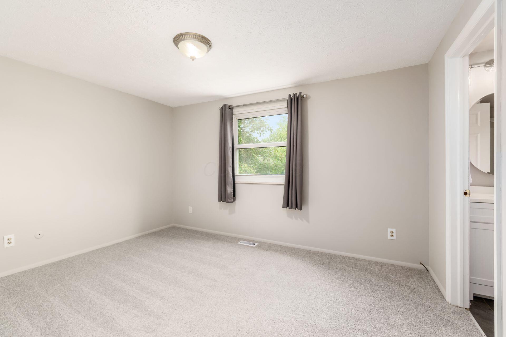 366 Saint Thomas Drive, Westerville, Ohio image 17