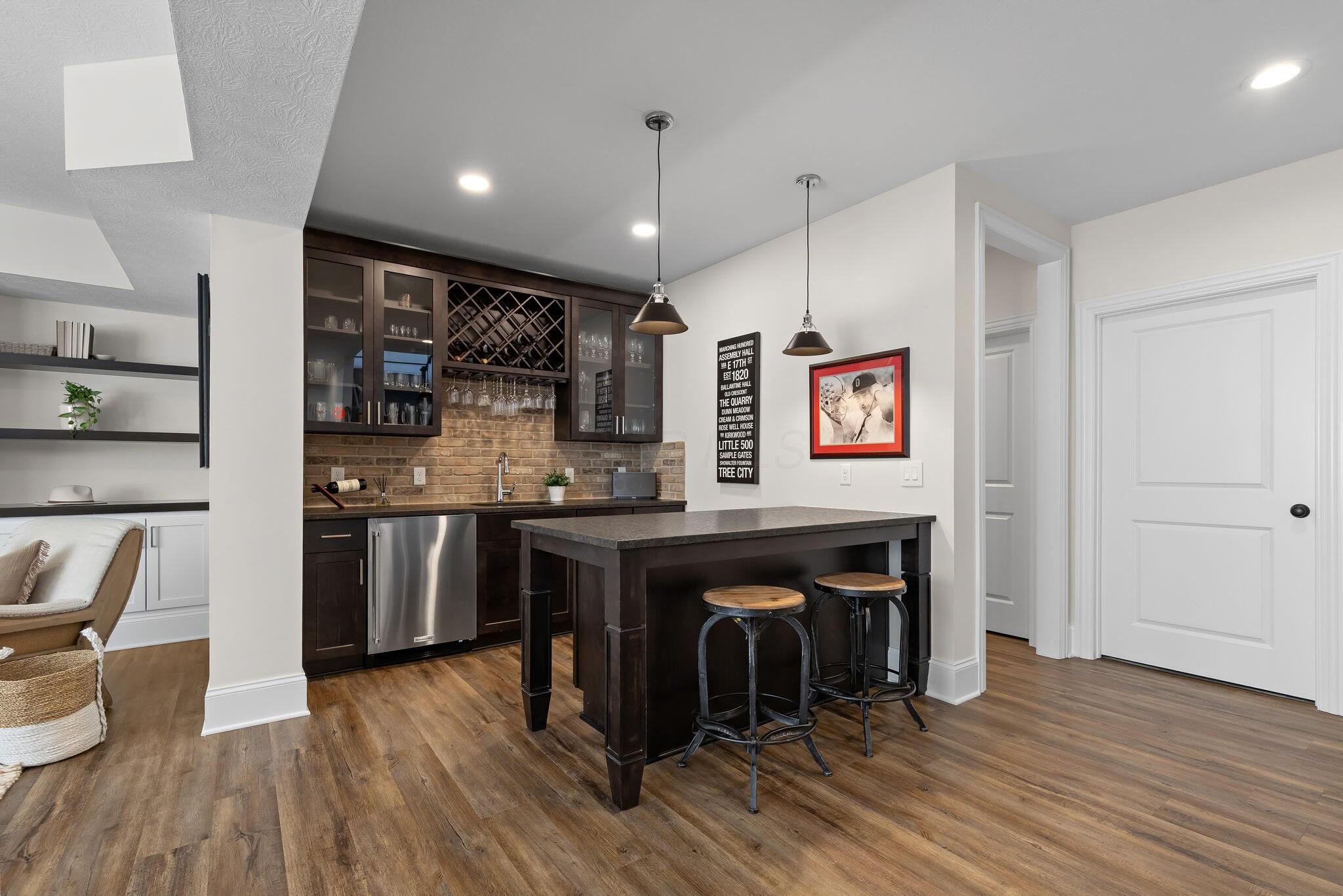1643 Villa Way, Powell, Ohio image 34