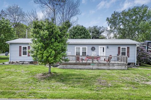 Photo of 12825 2nd Avenue, Trinway, OH 43842 (MLS # 226015747)