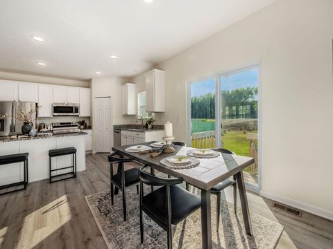 Tiny photo for 805 Saddle Avenue, Pataskala, OH 43062 (MLS # 225037732)