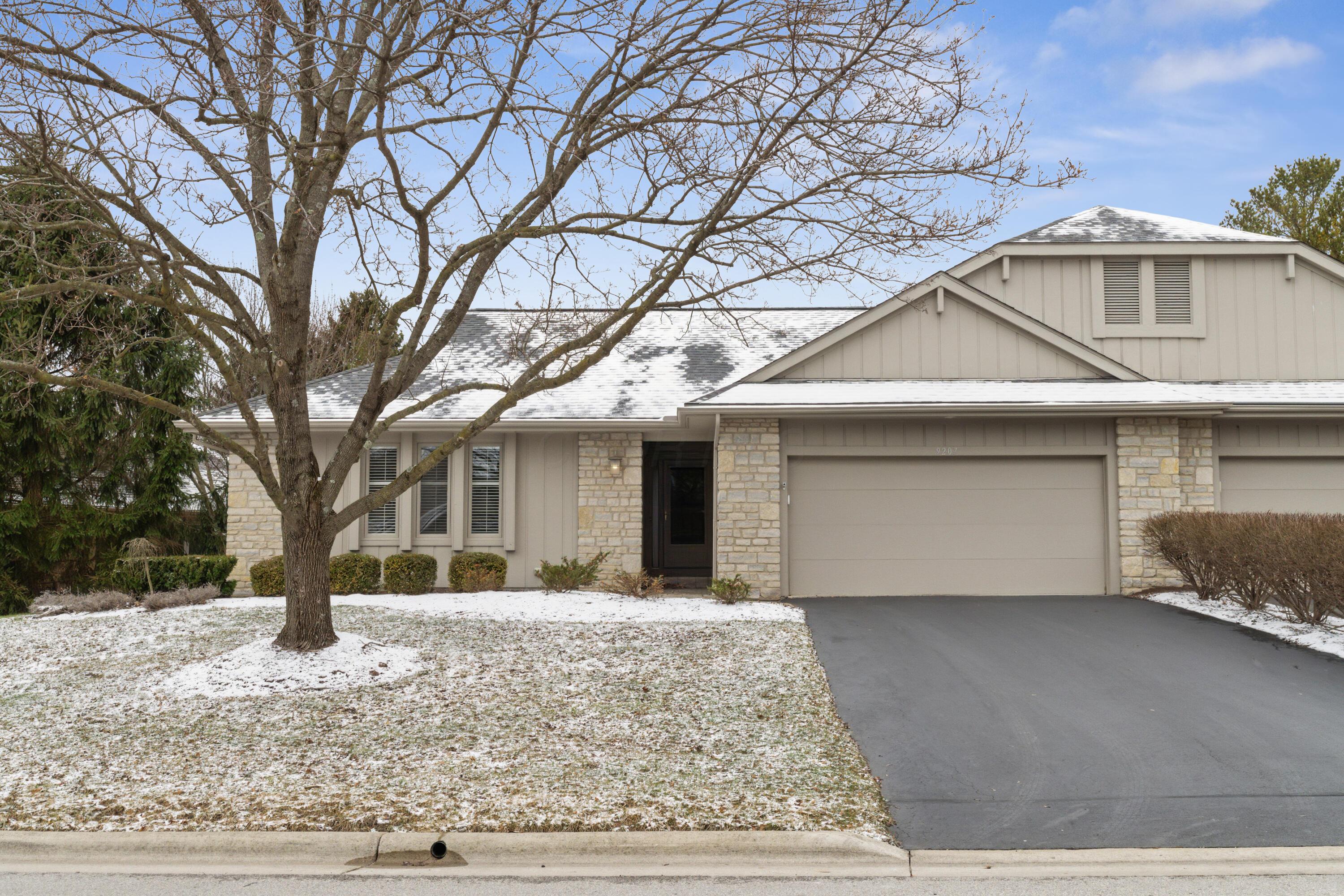 9207 Muirkirk Drive, Dublin, Ohio image 2
