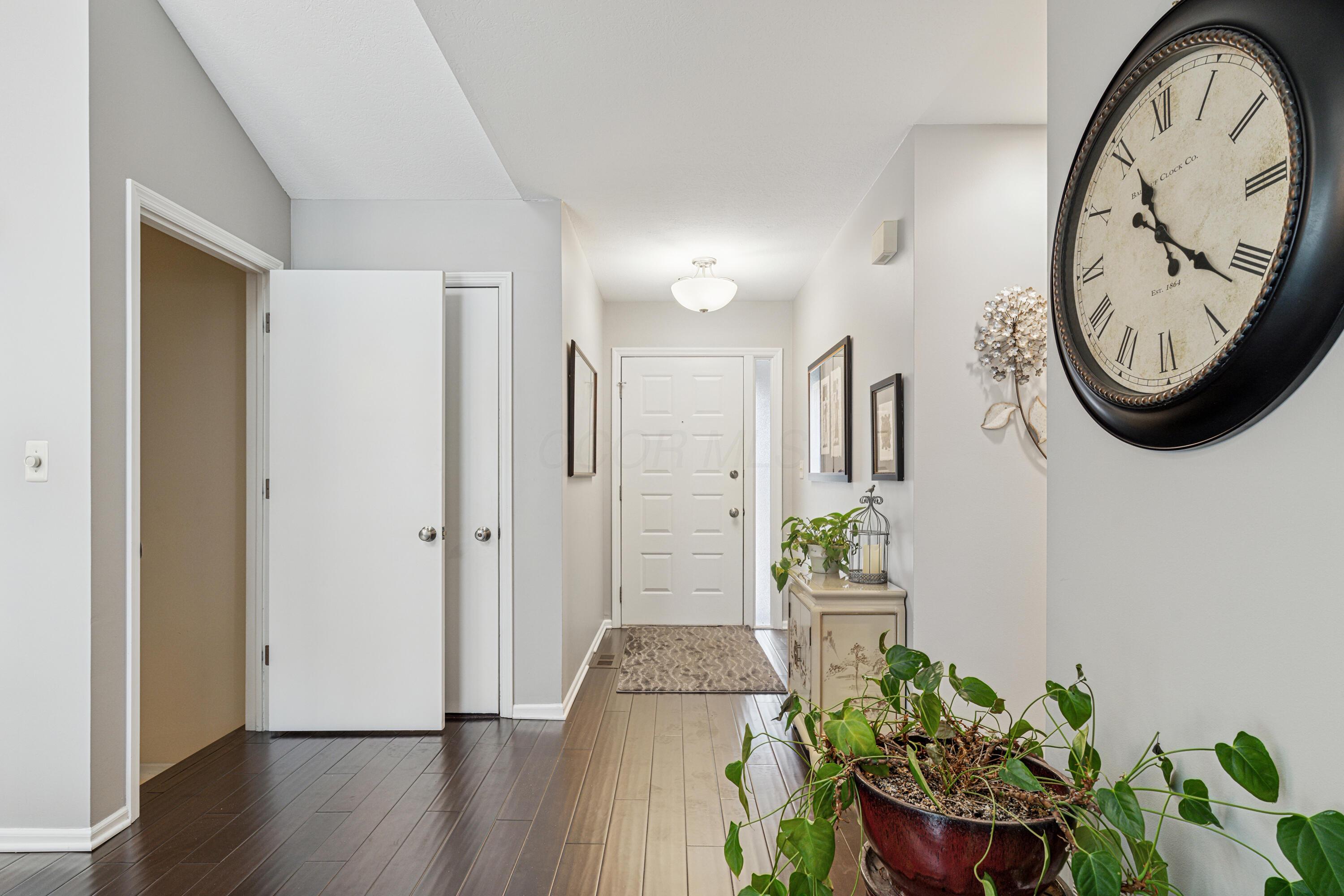 9207 Muirkirk Drive, Dublin, Ohio image 3