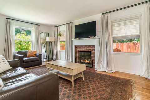 Tiny photo for 580 Richards Road, Columbus, OH 43214 (MLS # 226019662)
