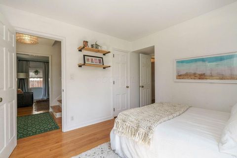 Tiny photo for 580 Richards Road, Columbus, OH 43214 (MLS # 226019662)