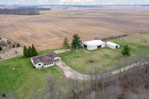 Photo of 9161 Cochran Road, Williamsport, OH 43164 (MLS # 226008490)