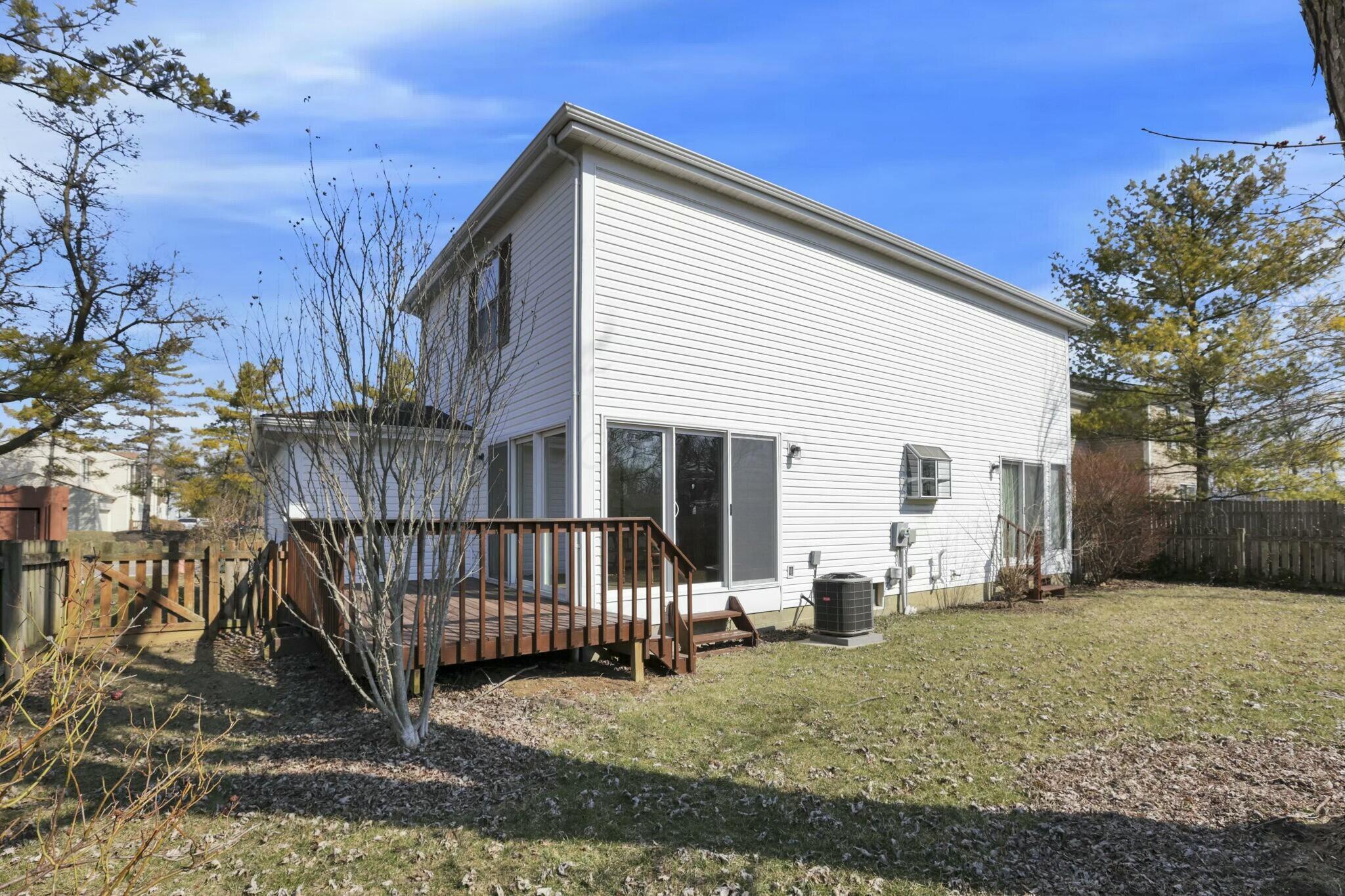 4877 Springdale Boulevard, Hilliard, Ohio image 36