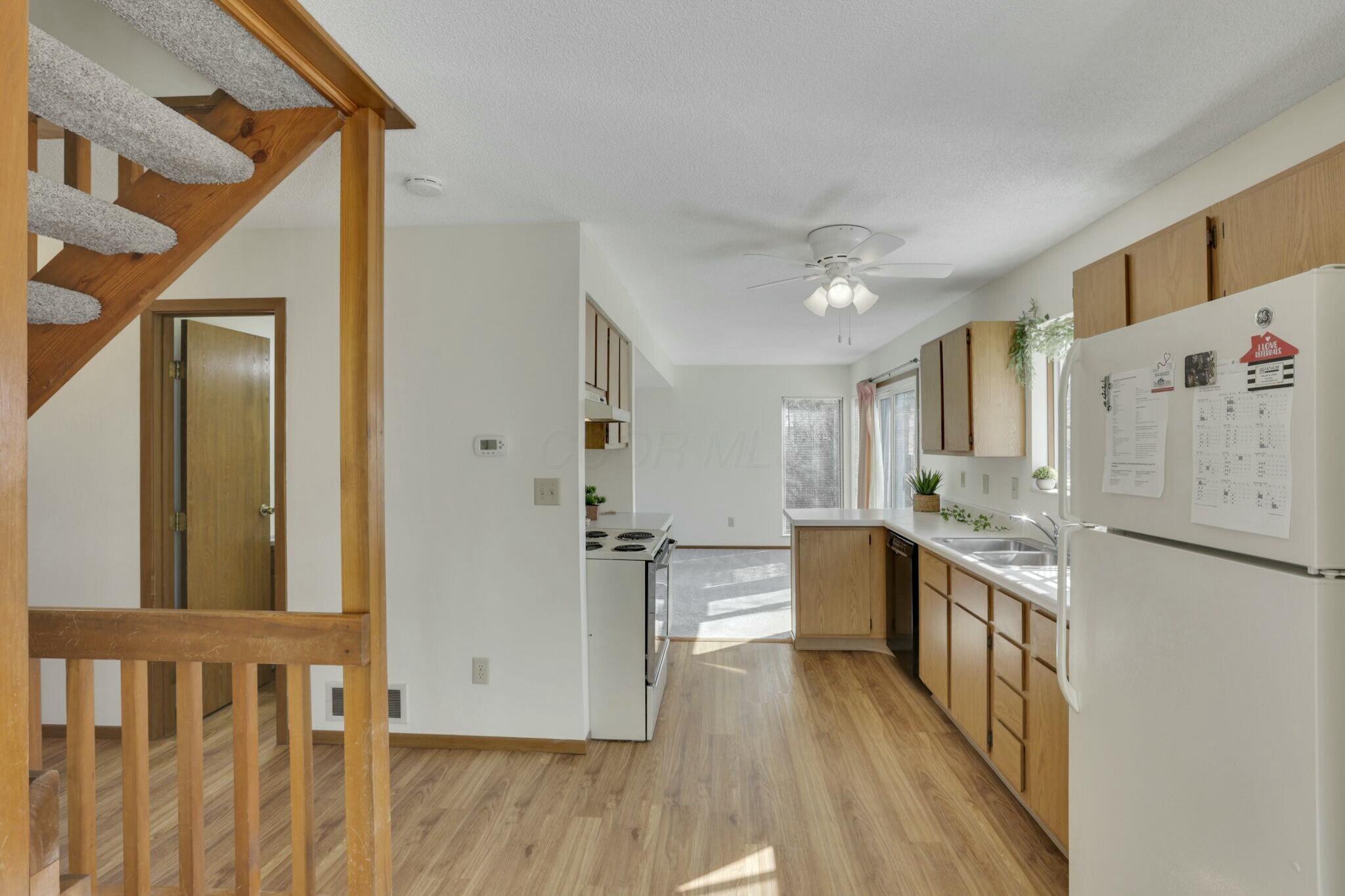 4877 Springdale Boulevard, Hilliard, Ohio image 17