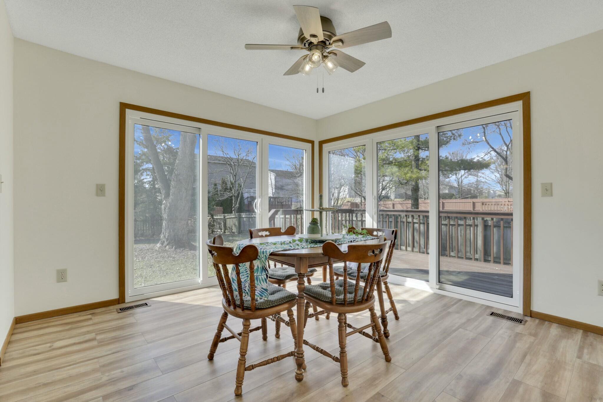 4877 Springdale Boulevard, Hilliard, Ohio image 18