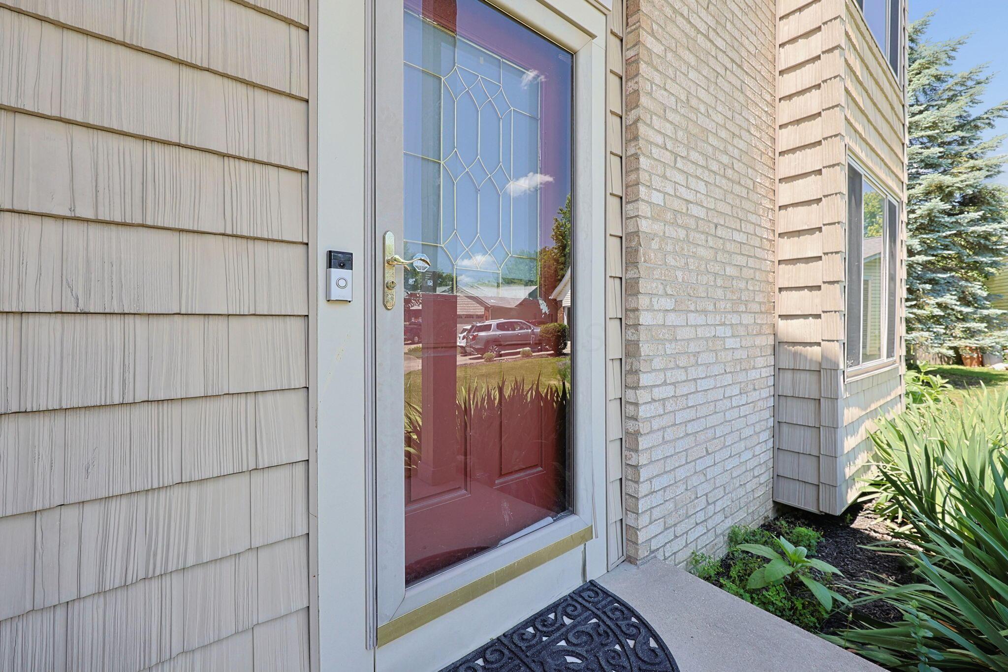 651 Lytton Court
