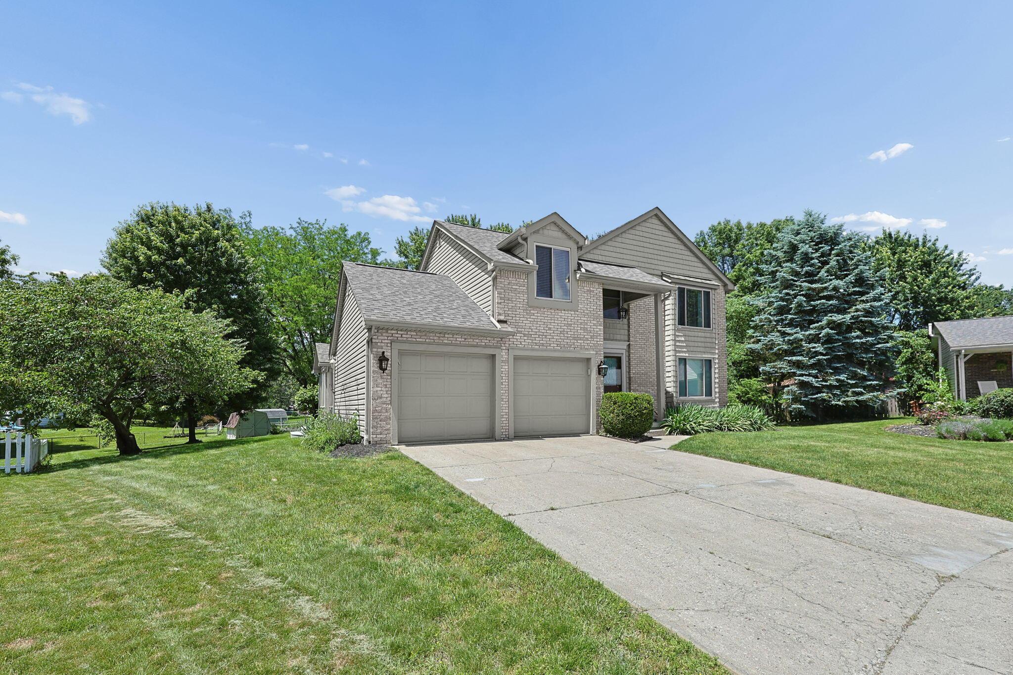 651 Lytton Court