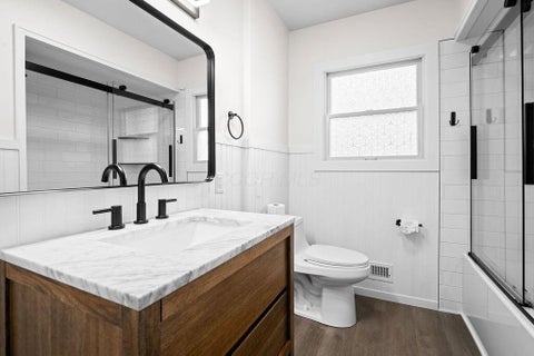 Tiny photo for 3784 Chevington Road, Columbus, OH 43220 (MLS # 226040998)
