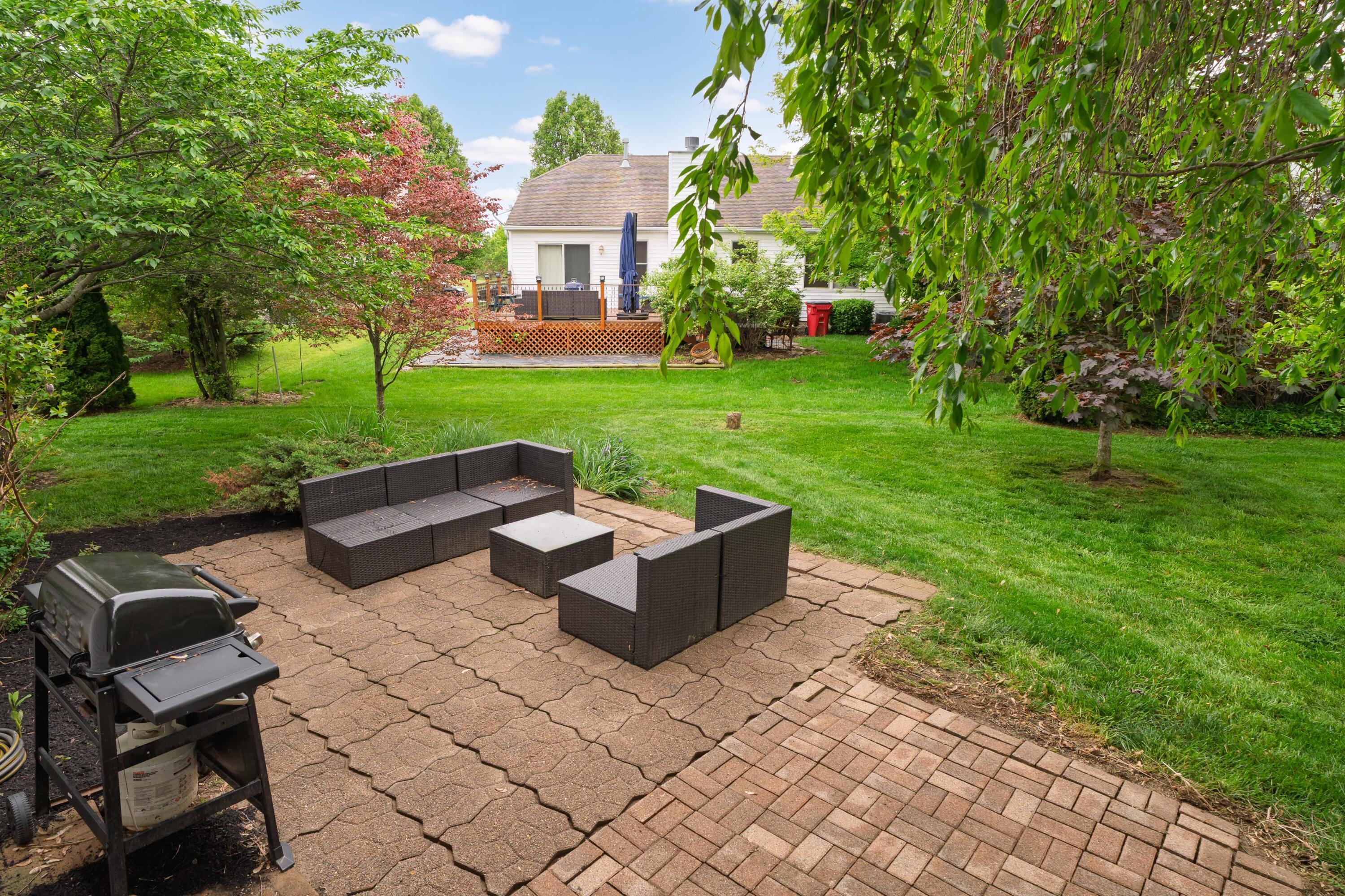 3941 Nordman Fir Drive, Grove City, Ohio image 40