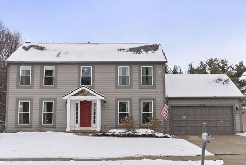 Photo of 5228 Longrifle Road, Westerville, OH 43081 (MLS # 226005518)