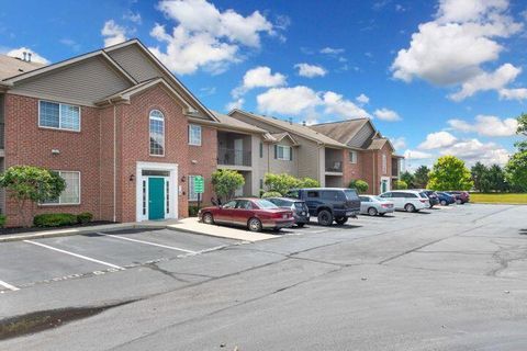 Photo of 8081 Cranes Crossing Drive, Lewis Center, OH 43035 (MLS # 226001461)