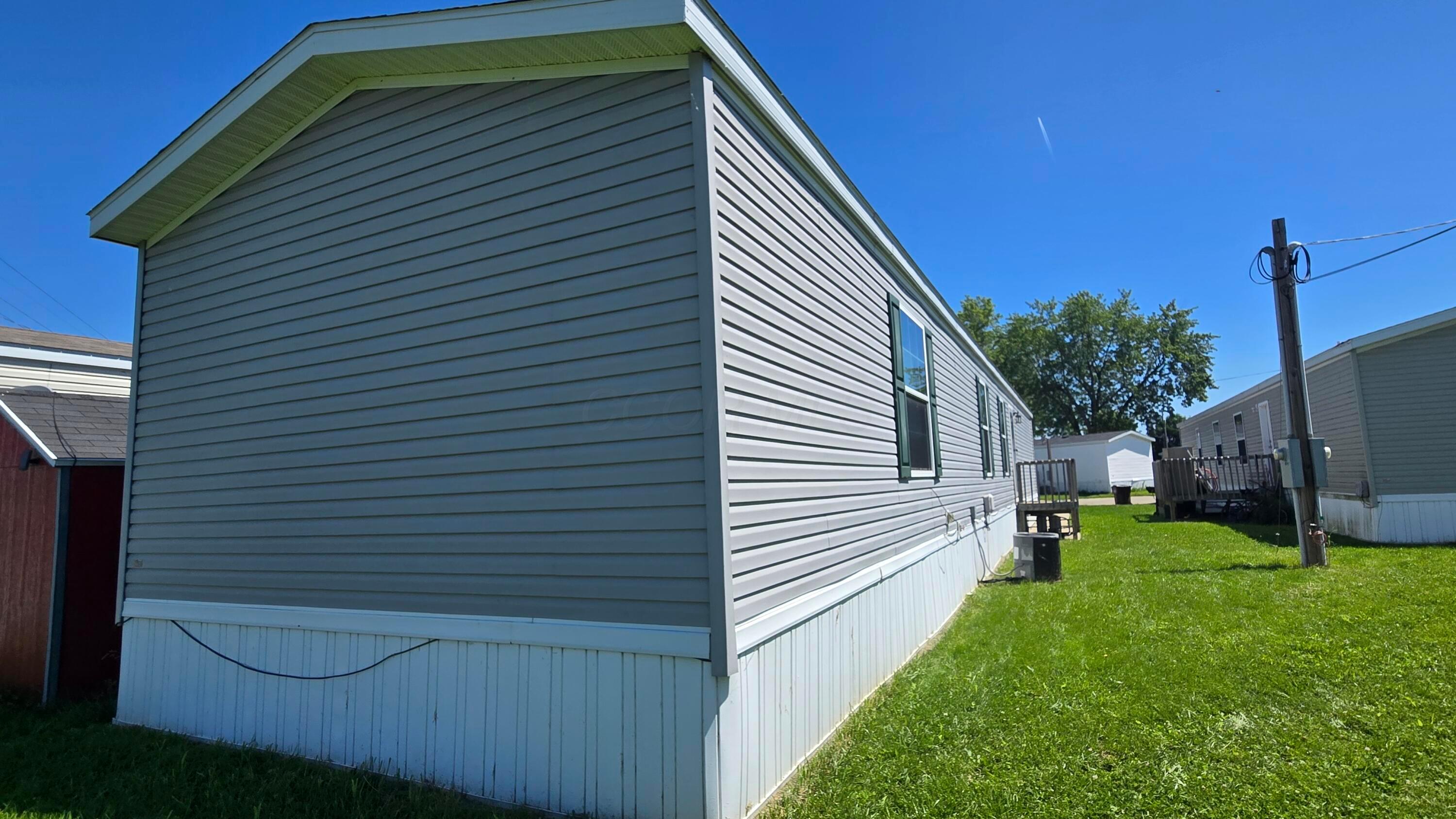 10610 E State Route 762 108B
