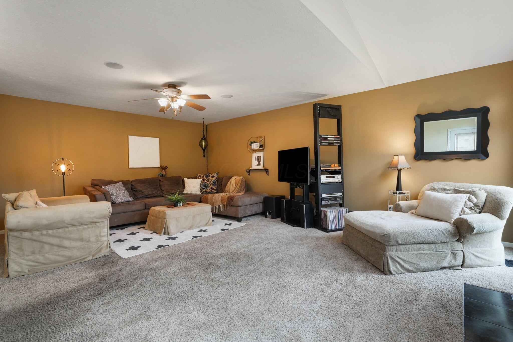 3998 Kul Circle, Hilliard, Ohio image 21