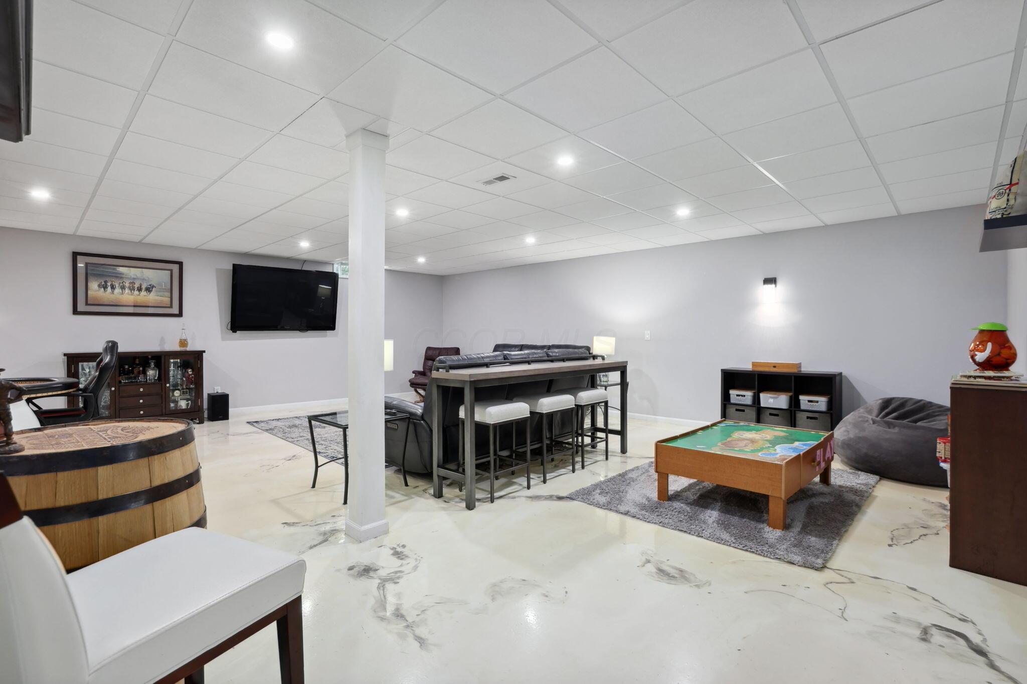1865 Tournament Way, Grove City, Ohio image 36