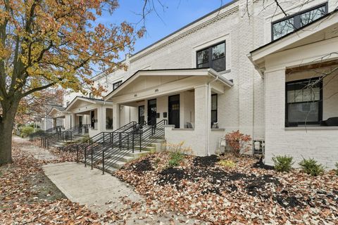 Tiny photo for 395 W 2nd Avenue, Columbus, OH 43201 (MLS # 225044475)