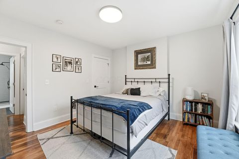 Tiny photo for 395 W 2nd Avenue, Columbus, OH 43201 (MLS # 225044475)