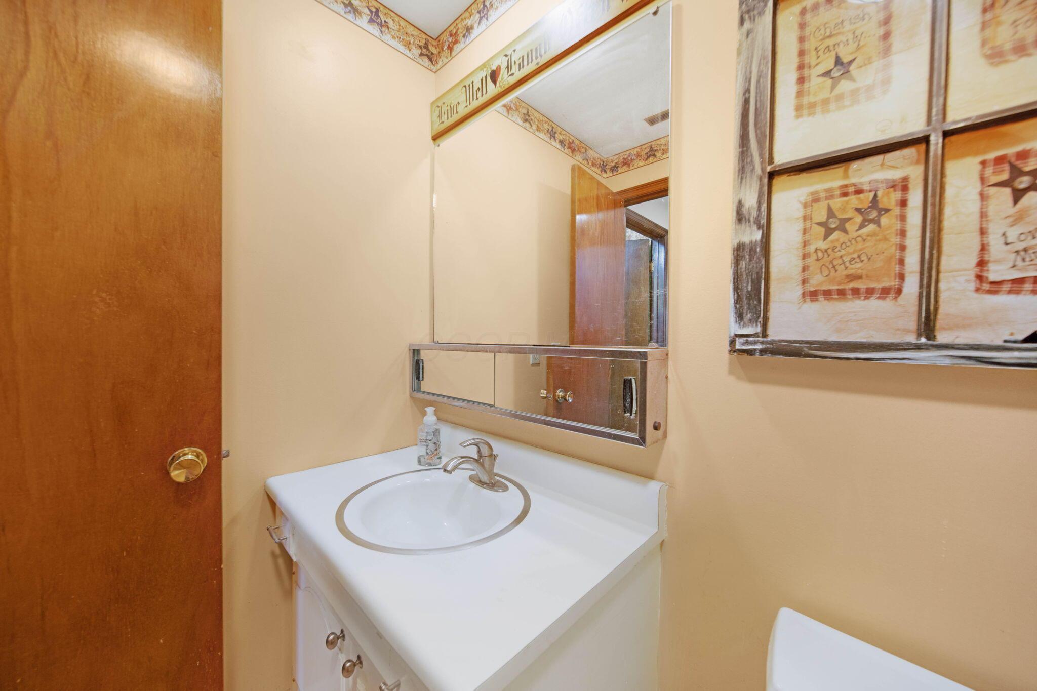 299 Sherwood Downs Rd, Newark, Ohio image 37