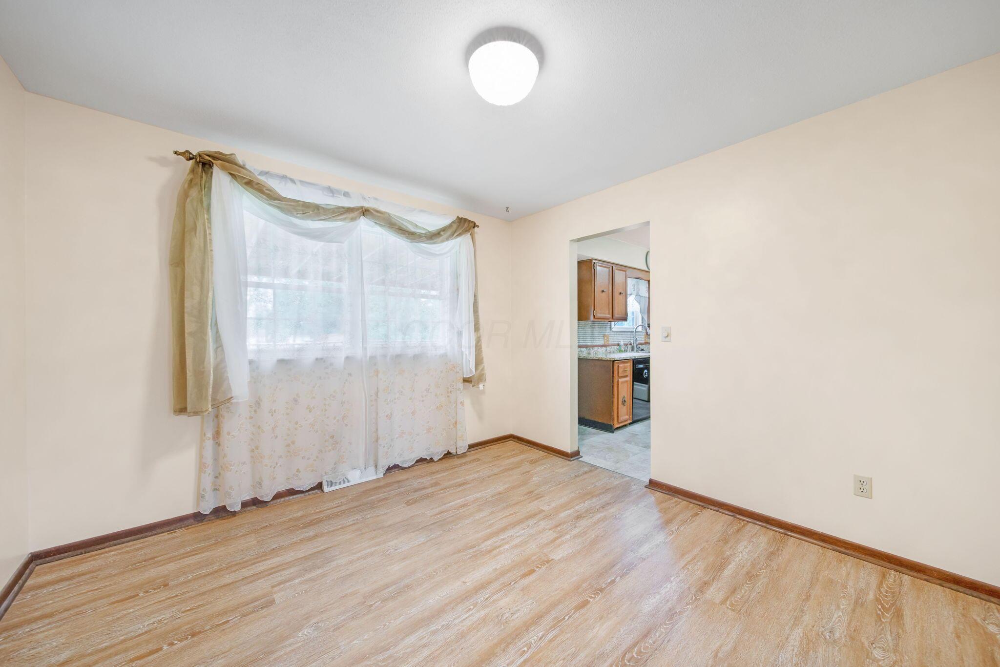 299 Sherwood Downs Rd, Newark, Ohio image 11