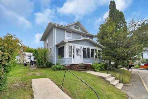 Photo of 903 Reid Street, Bucyrus, OH 44820 (MLS # 226017327)