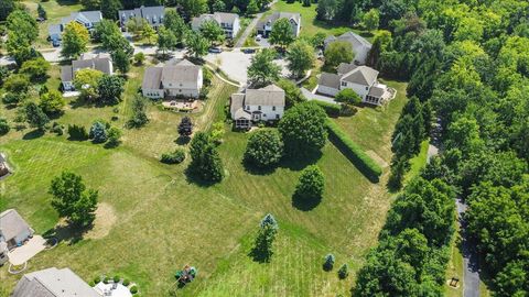 Tiny photo for 7809 Westbury Court, Dublin, OH 43016 (MLS # 225037792)