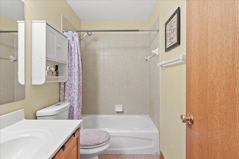 Tiny photo for 7809 Westbury Court, Dublin, OH 43016 (MLS # 225037792)