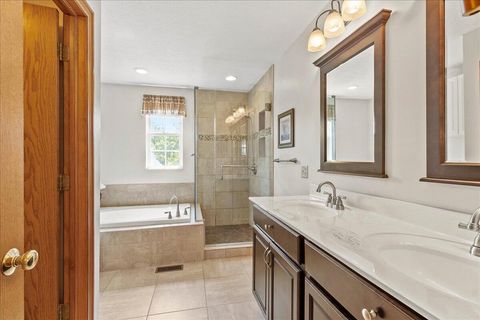 Tiny photo for 7809 Westbury Court, Dublin, OH 43016 (MLS # 225037792)