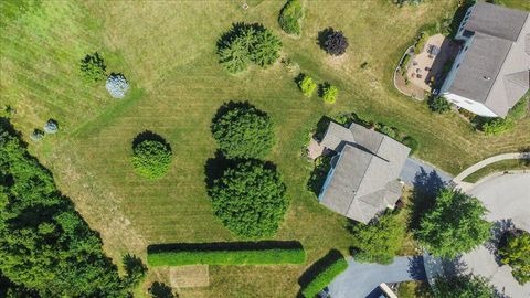 Tiny photo for 7809 Westbury Court, Dublin, OH 43016 (MLS # 225037792)