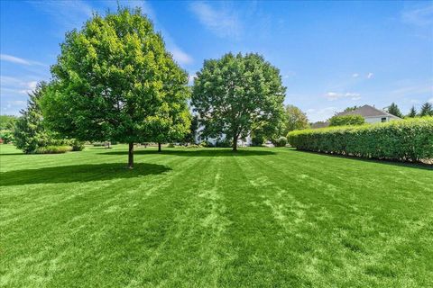 Tiny photo for 7809 Westbury Court, Dublin, OH 43016 (MLS # 225037792)
