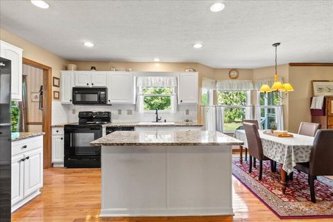 Tiny photo for 7809 Westbury Court, Dublin, OH 43016 (MLS # 225037792)