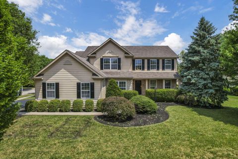 Photo of 7511 Windsor Drive, Dublin, OH 43016 (MLS # 225022664) Photo of 7511 Windsor Drive, Dublin, OH 43016 (MLS # 225022664)