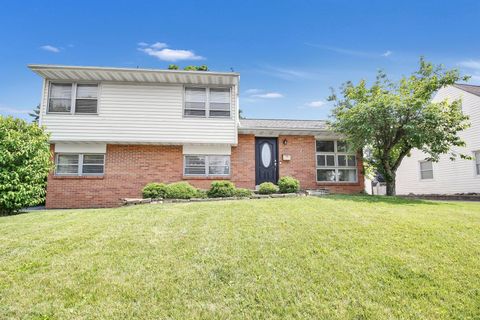 Photo of 1121 Afton Road, Columbus, OH 43221 (MLS # 226005333)